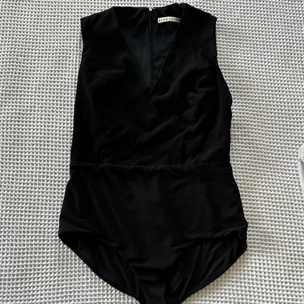 Alice + Olivia Black V-Neck Bodysuit